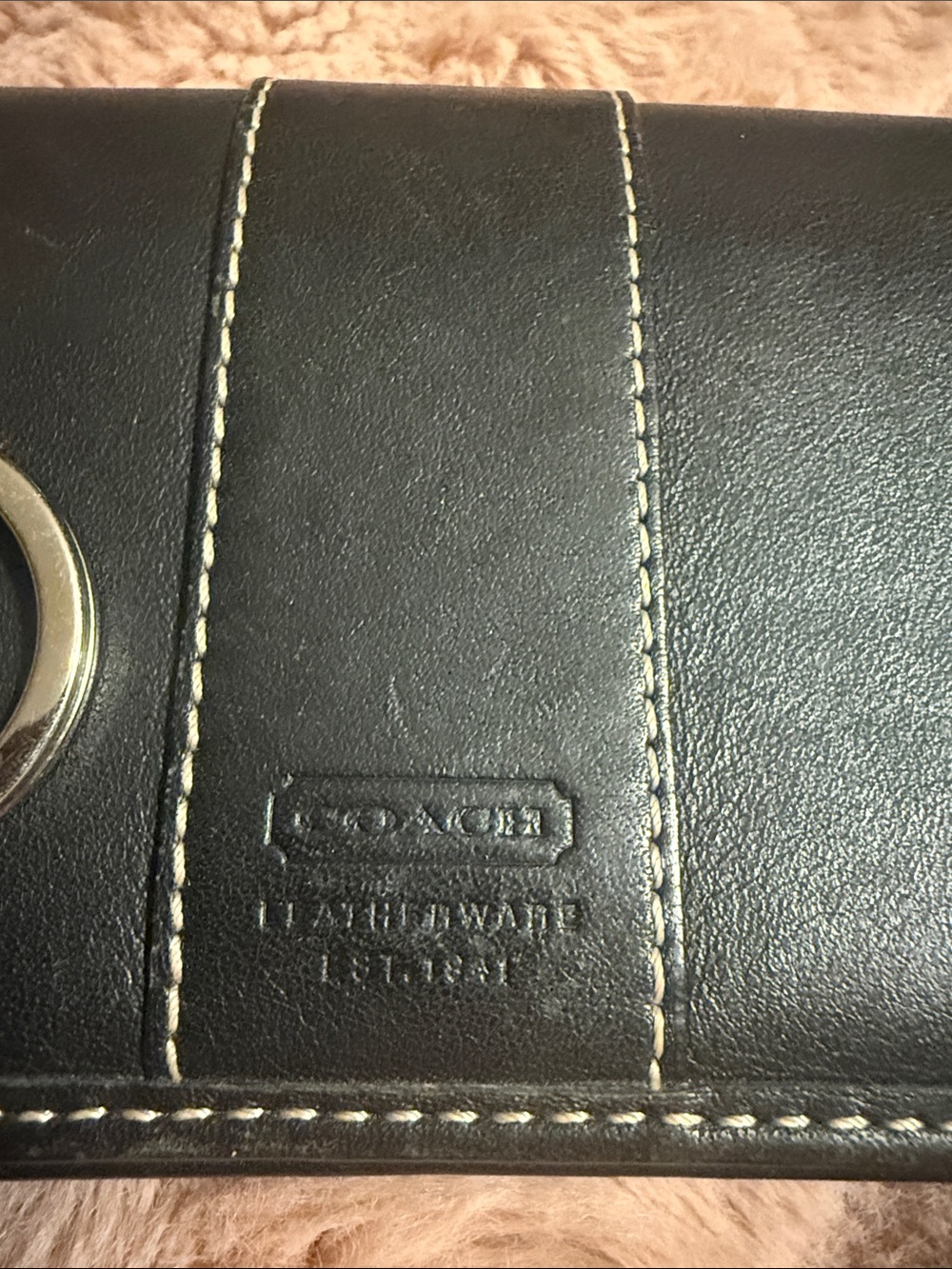 Leather wallet with keychain, Coach Legacy Vintage Y2K - Picture 2 of 7